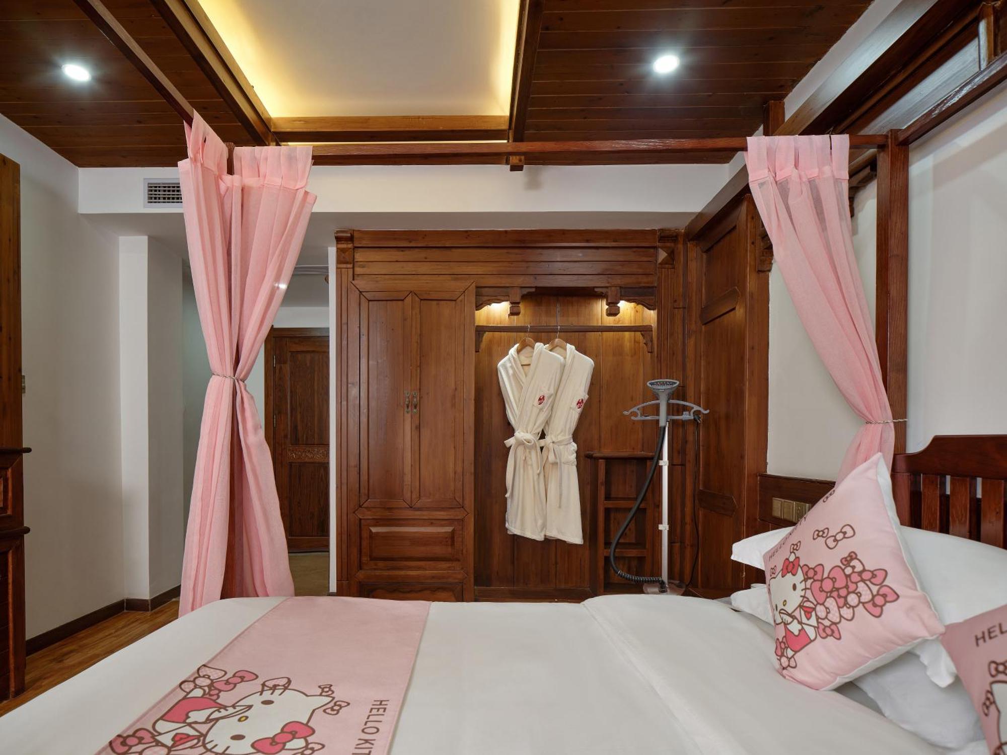 Lee's Boutique 5*